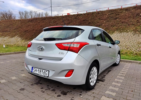 Hyundai I30 cena 37900 przebieg: 113756, rok produkcji 2015 z Węgorzyno małe 742
